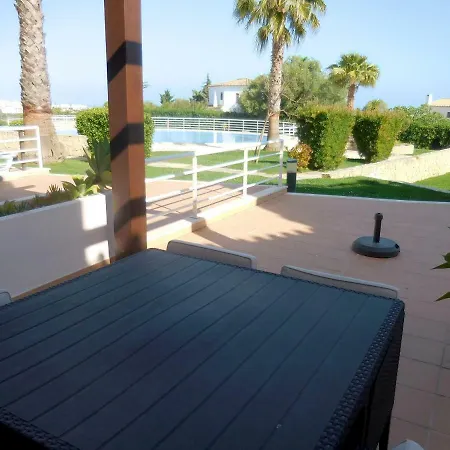 Lägenhet Apartamento Cerro Da Aguia *